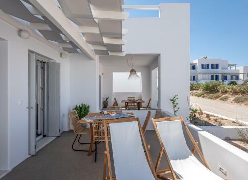Elyos Boutique Apartments