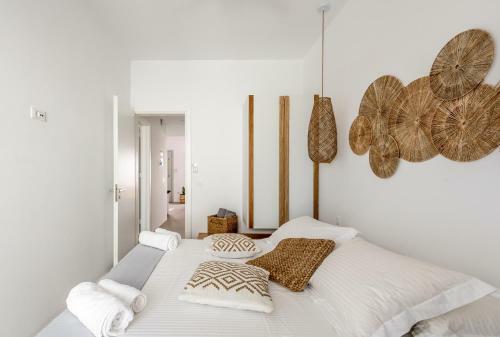Elyos Boutique Apartments