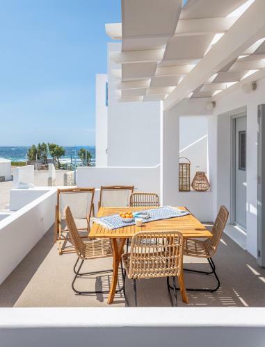 Elyos Boutique Apartments