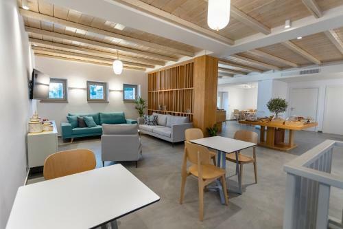 Hotel Armantanis Luxury Suites