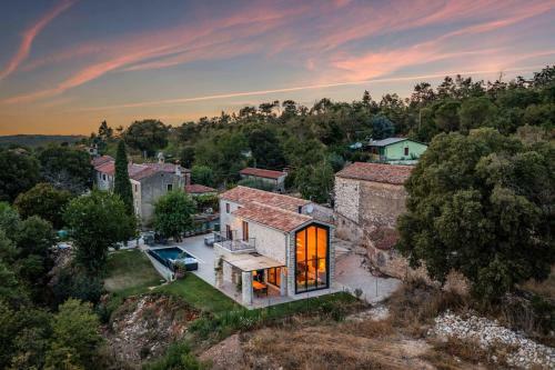 Beautiful Villa La Vinella