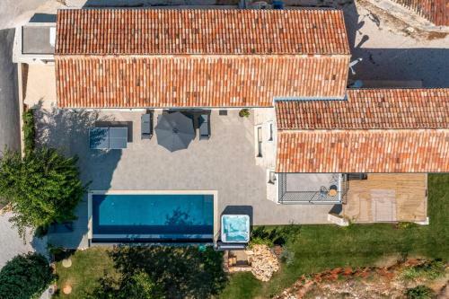 Beautiful Villa La Vinella