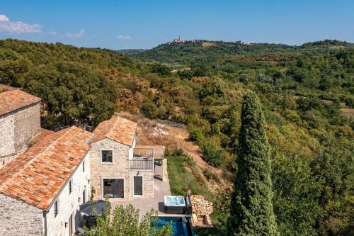 Beautiful Villa La Vinella