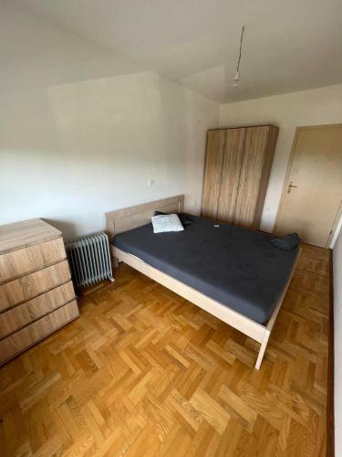 Leveski Apartments
