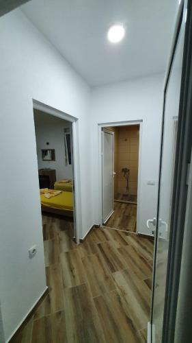 Marovac Apartmani Velika Pla?a