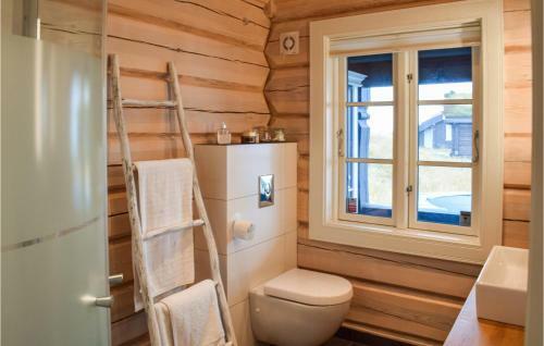 Stunning Home In Aurdal With Jacuzzi, Sauna And 4 Bedrooms