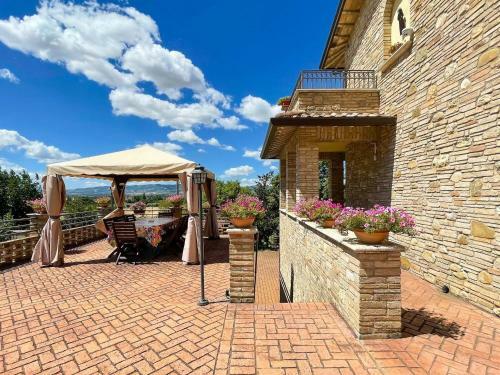 Welcoming Holiday Home In Assisi With Swimming Pool