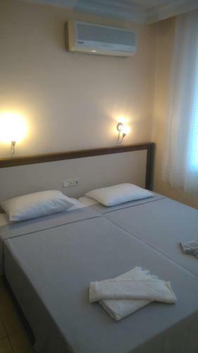 Apartamento Azak Suit Otel