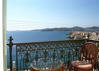 Hotel Syrou Melathron