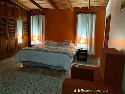 Seven Days Hotel