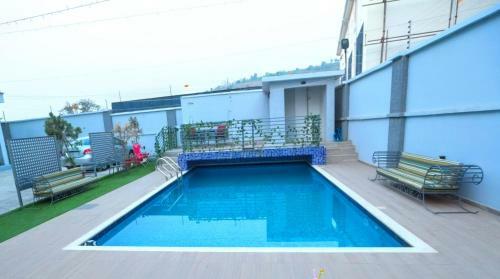 Hotel Triple 9 Suites