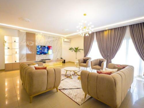 Chrisvirgy Apartments