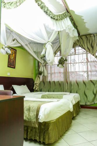 Nelis Park Hotel