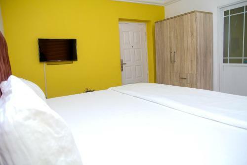 Ampm Suites & Apartments International