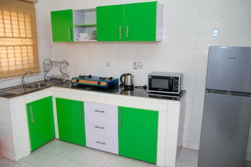 Ampm Suites & Apartments International
