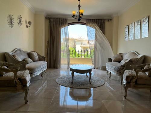 Apartamento Modern Downtown Sheikh Zayed Condo