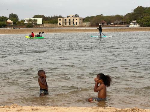 Private Villa With Pool In Ngaparou Senegal