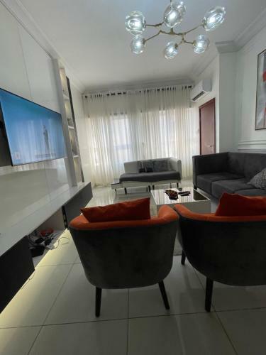 Lovely 2 Bedroom Shortlet Apartment