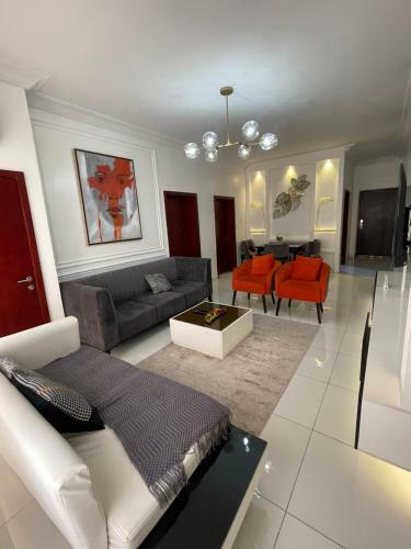 Lovely 2 Bedroom Shortlet Apartment
