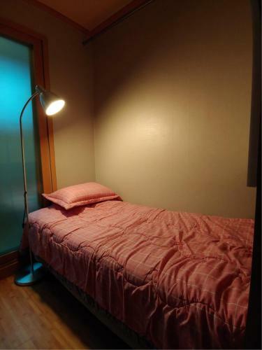 Hostal I Sleep Alone