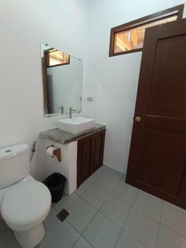 Bed & Breakfast Amihan Bungalows In Cloud 9