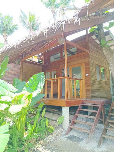 Bed & Breakfast Amihan Bungalows In Cloud 9