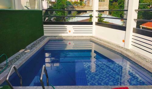 Palompon Kalimba De Luna Villa Inn
