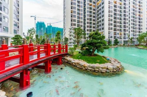 Apartamento C?n H� Dich Vu Vinhomesq9.