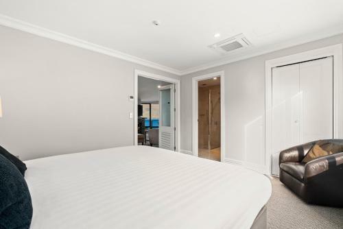 3-bedroom Penthouse Apartment - The Beacon