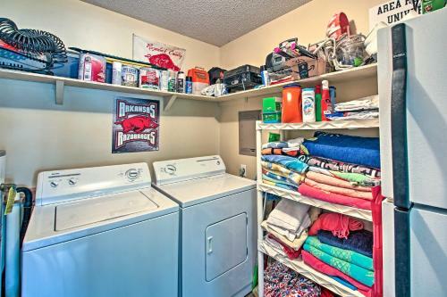 Bright Hot Springs Home With Lake Access, Dock!