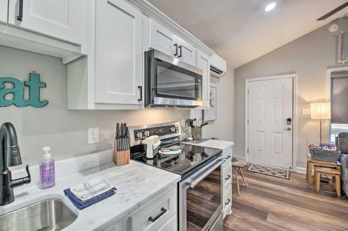 Chic Cottage 8 In Spa City Uptown Paradise!
