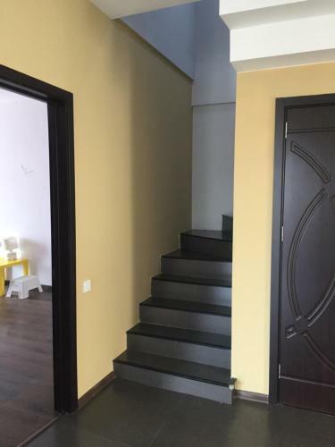 Apartment On Mazniashvili 47