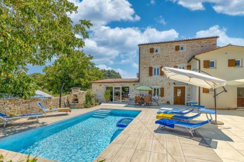 Villa Butterfly