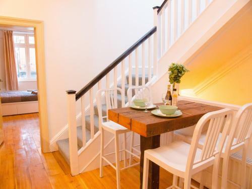 Apartamento Luxury George's St House With 4 Ensuites + Rooftop