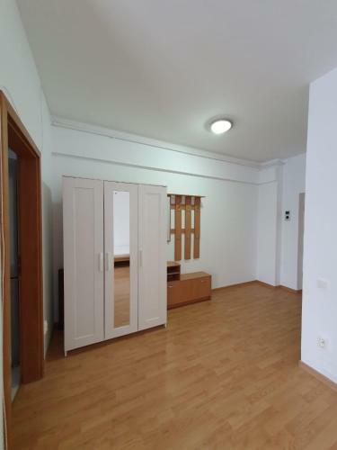 One Room Apartment For Rent - Untold