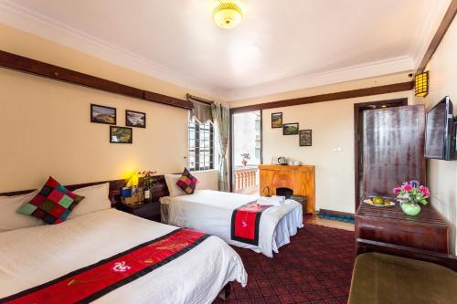 Auberge Dang Trung Hotel
