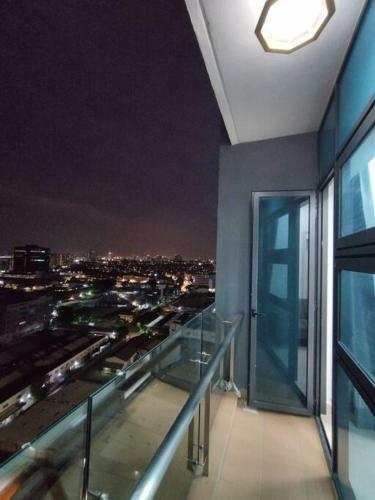1 Bed Room Service Apartment For 3 Guests