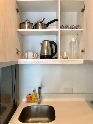 Apartamento Endless Summer Vibe 2br @ Azure