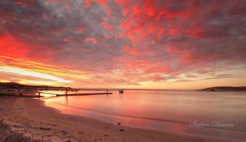 Riverview Holiday Apartment 14 - Kalbarri Wa