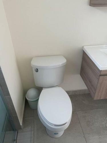 Apartamento C�ntrica Y Amplia Estancia En Monterrey