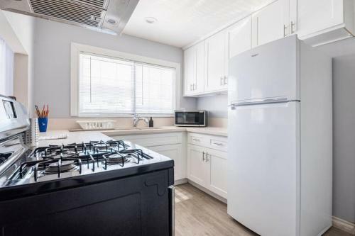 Villa New 5bd/2ba?disney?big Group?bbq?w/pool