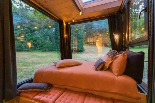 Cabane Perch�e La R�silience Sur Le Plateau Du Vercors