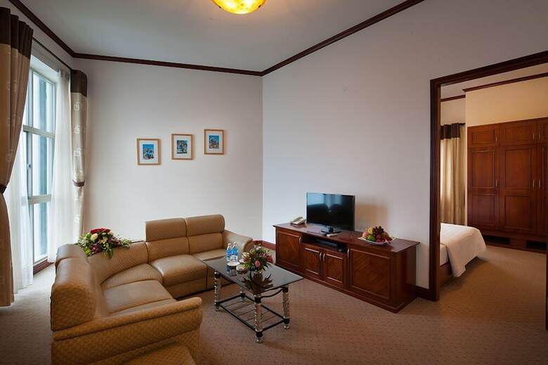 Cwd Hotel