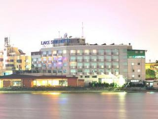 Lake Side Hotel