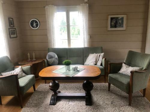 Hus P� G�rdstun I Rolige Omgivelser I Eidsborg