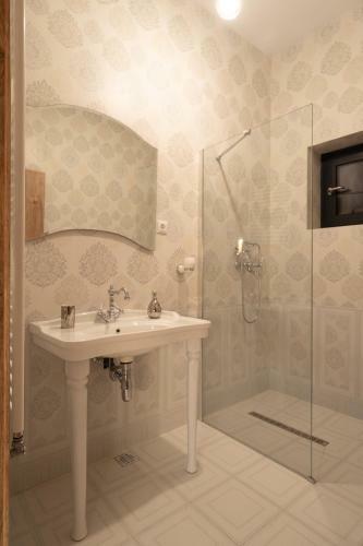 Signature Aparthotel