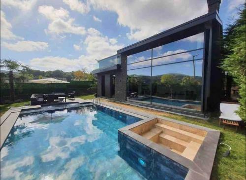 Ocean Water Pool Luxury Smart Villa