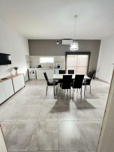 Exclusivo Apart 4 Firmat