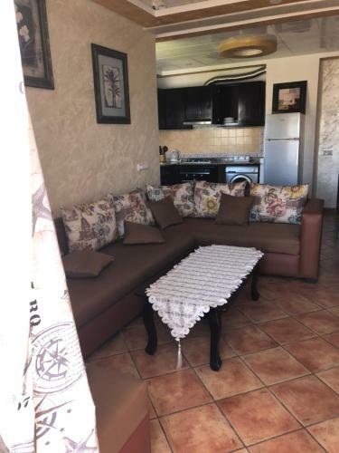 Apartamento Apparemment Haut Standing Avec Piscine