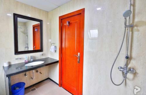 Hostal 4 Seasons Serviced Apartments